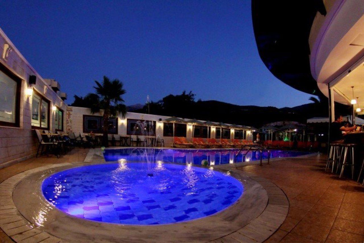 Bella Elena By Estia Aparthotel Malia Eksteriør bilde