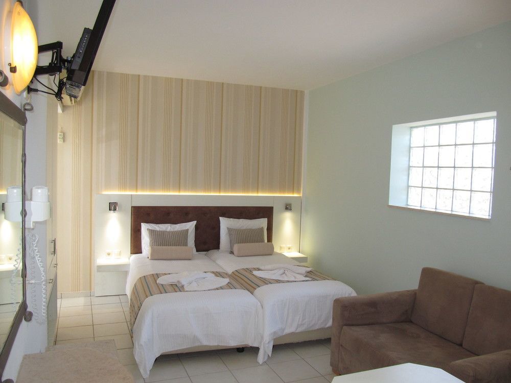 Bella Elena By Estia Aparthotel Malia Eksteriør bilde