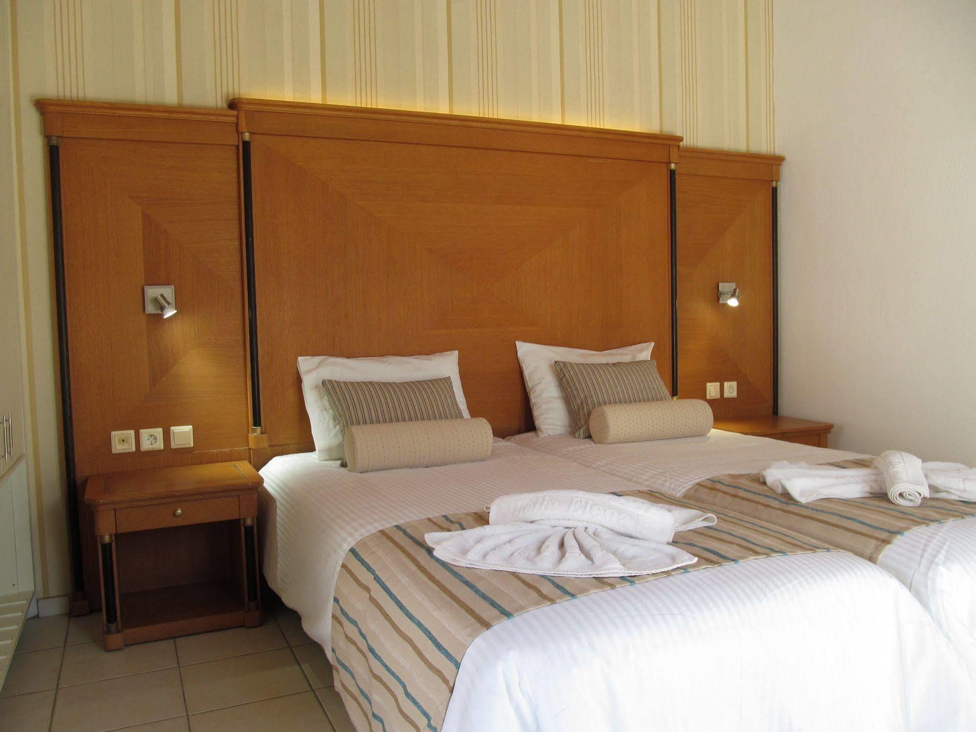 Bella Elena By Estia Aparthotel Malia Eksteriør bilde
