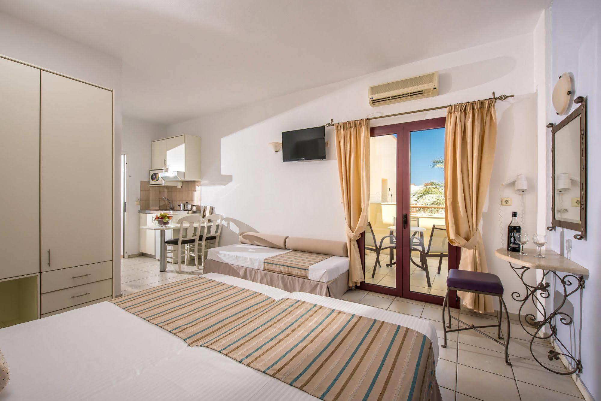 Bella Elena By Estia Aparthotel Malia Eksteriør bilde